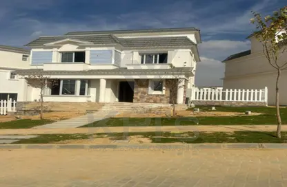 Villa - 4 Bedrooms - 4 Bathrooms for sale in Mountain View 3 - 5th Settlement Compounds - The 5th Settlement - New Cairo City - Cairo
