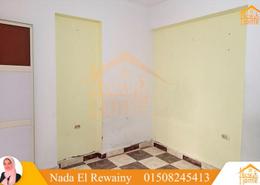 Apartment - 3 bedrooms - 1 bathroom for للبيع in Al Geish Road - Cleopatra - Hay Sharq - Alexandria