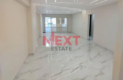Apartment - 3 Bedrooms - 2 Bathrooms for rent in Grand View - Smouha - Hay Sharq - Alexandria
