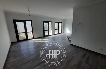 Apartment - 3 Bedrooms - 3 Bathrooms for sale in Westown - Sheikh Zayed Compounds - Sheikh Zayed City - Giza