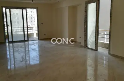 Apartment - 3 Bedrooms - 3 Bathrooms for rent in Fifth Square - The 5th Settlement - New Cairo City - Cairo