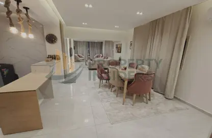 شقة - 3 غرف نوم - 3 حمامات للايجار في شارع سوريا - المهندسين - الجيزة