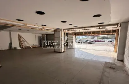 Retail - Studio - 1 Bathroom for rent in Gesr Suez St. - Roxy - Heliopolis - Masr El Gedida - Cairo