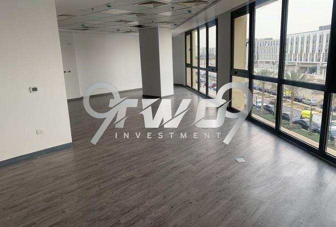 8282621 - Property Image 2