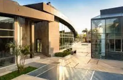 محل تجاري - استوديو - 1 حمام للبيع في ووك اوف كايرو - كمبوندات الشيخ زايد - الشيخ زايد - الجيزة