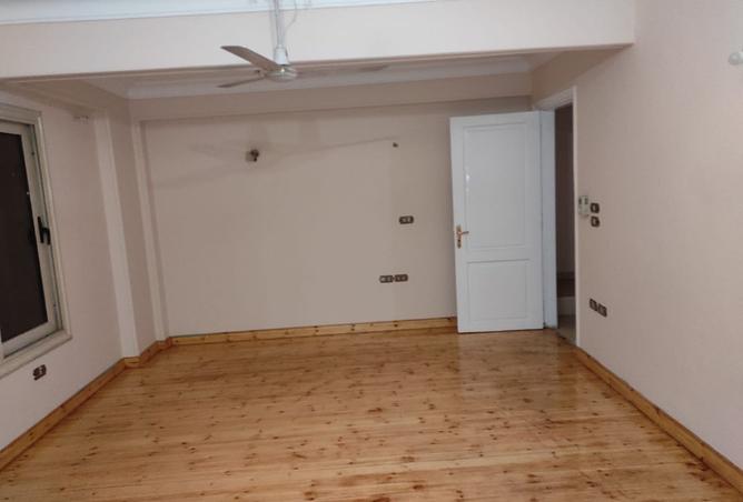 8065022 - Property Image 2