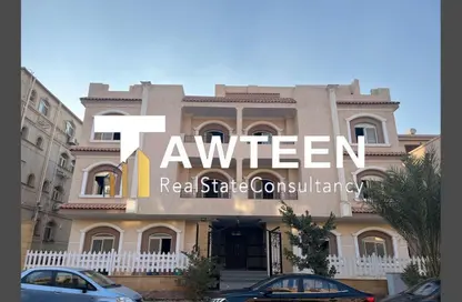 Villa - 7+ Bedrooms - 7+ Bathrooms for sale in El Rehab Extension - Al Rehab - New Cairo City - Cairo
