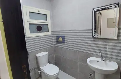 Apartment - 3 Bedrooms - 2 Bathrooms for rent in 10th Sector - Zahraa El Maadi - Hay El Maadi - Cairo