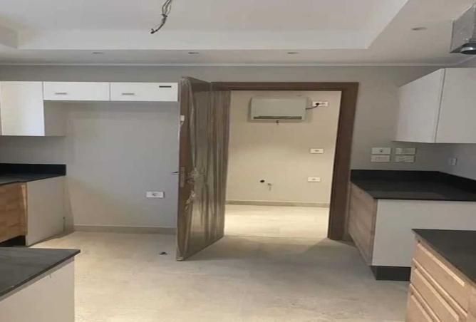 8293338 - Property Image 2