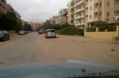طابق كامل - استوديو - 8 حمامات للبيع في شارع مكتبة 6 أكتوبر - الحي الثاني - مدينة 6 أكتوبر - الجيزة