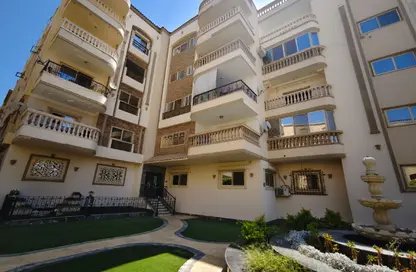 Apartment - 3 Bedrooms - 3 Bathrooms for sale in Touristic Zone 6 - Touristic Zone - Al Motamayez District - 6 October City - Giza
