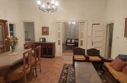 Apartment - 2 Bedrooms - 2 Bathrooms for rent in Ismail Mohamed St. - Zamalek - Cairo