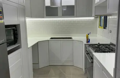 Apartment - 3 Bedrooms - 3 Bathrooms for rent in Galleria Residences - South Investors Area - New Cairo City - Cairo