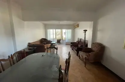 شقة - 2 غرف نوم - 1 حمام للبيع في الزمالك - القاهرة