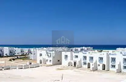 شاليه - 3 غرف نوم - 2 حمامات للبيع في ماونتن فيو راس الحكمة - راس الحكمة - الساحل الشمالي