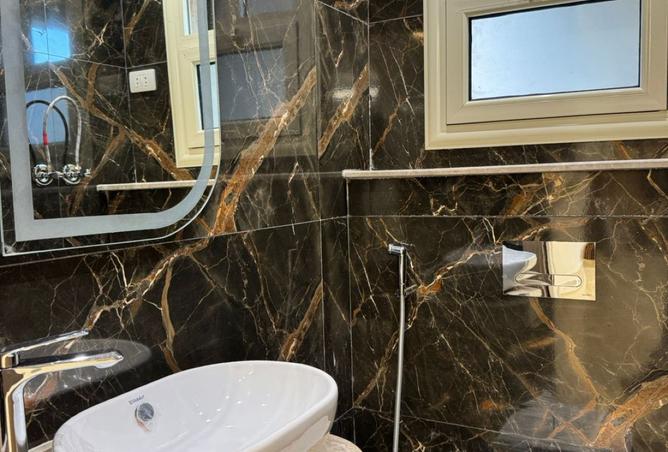 8521772 - Property Image 3