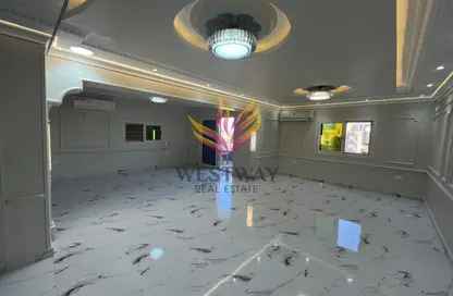 شقة - 3 غرف نوم - 2 حمامات للبيع في الحي الخامس - الشيخ زايد - الجيزة