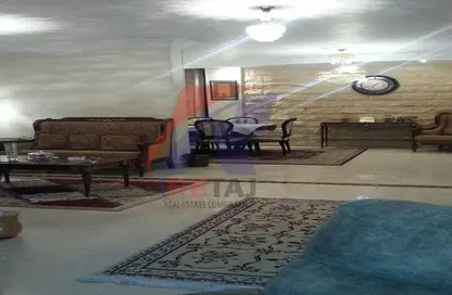 Apartment - 3 Bedrooms - 3 Bathrooms for sale in Abdel Motagaly St. - 9th Zone - Nasr City - Cairo