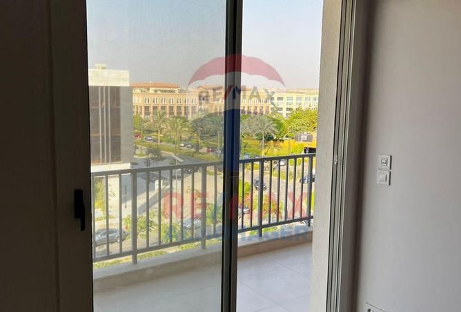 8300042 - Property Image 2