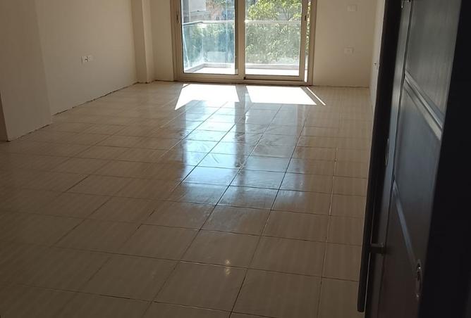 8373678 - Property Main Image