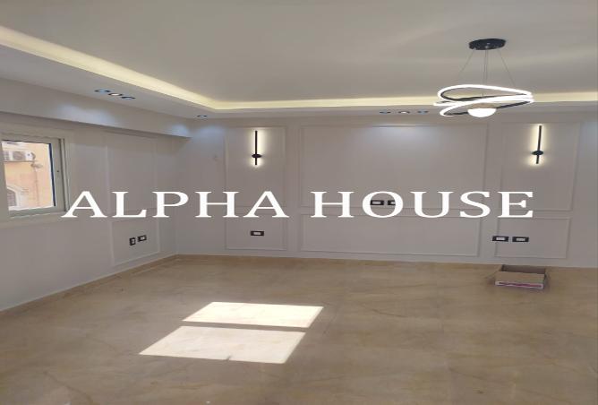 8129353 - Property Image 2