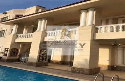 Villa - 6 Bedrooms - 7 Bathrooms for sale in Maxim - The 1st Settlement - New Cairo City - Cairo