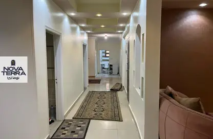 Apartment - 3 Bedrooms - 2 Bathrooms for sale in 3rd District - Sheikh Zayed City - Giza