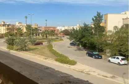 Apartment - 3 Bedrooms - 3 Bathrooms for sale in 9th District - Sheikh Zayed City - Giza
