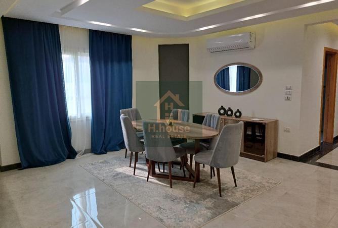 8170666 - Property Image 2