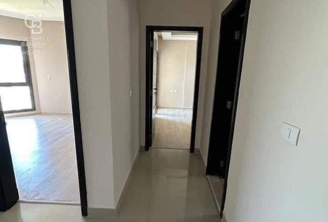 8120406 - Property Image 3