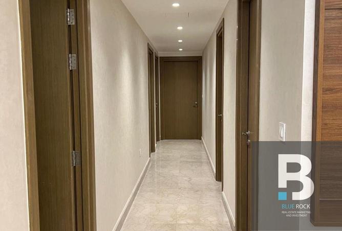 8037192 - Property Image 2