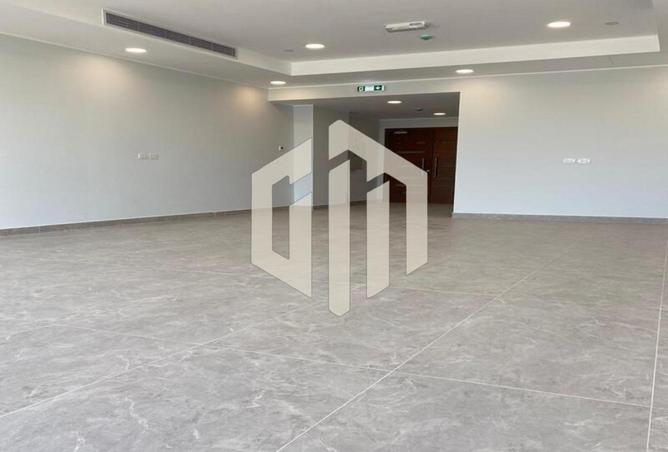 8024766 - Property Image 2