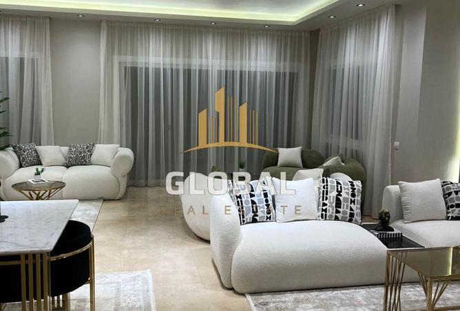 8071701 - Property Image 2