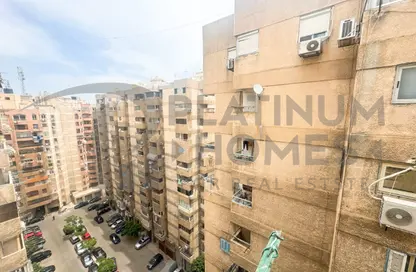 شقة - 3 غرف نوم - 1 حمام للبيع في سموحة - حي شرق - الاسكندرية
