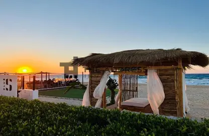 Chalet - 2 Bedrooms - 2 Bathrooms for sale in June - Ras Al Hekma - North Coast