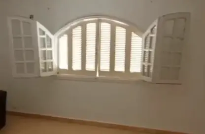 Apartment - 3 Bedrooms - 2 Bathrooms for rent in Street154 - District 4 - The 5th Settlement - New Cairo City - Cairo