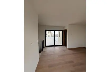 تاون هاوس - 4 غرف نوم - 3 حمامات للبيع في كمبوند البروج - كمبوندات الشروق - مدينة الشروق - القاهرة