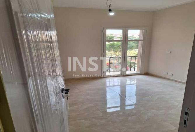 8366077 - Property Image 2