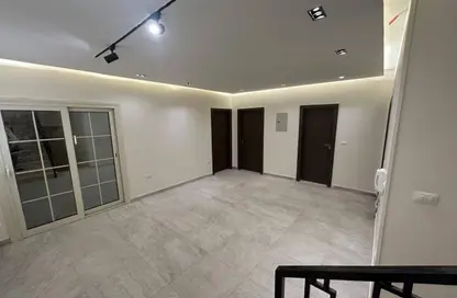 Villa - 3 Bedrooms - 3 Bathrooms for rent in Madinaty - Cairo