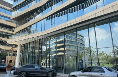 Office Space - Studio - 2 Bathrooms for sale in Sodic West - Sheikh Zayed Compounds - Sheikh Zayed City - Giza