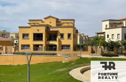 Villa - 3 Bedrooms - 5 Bathrooms for sale in Mivida - 5th Settlement Compounds - The 5th Settlement - New Cairo City - Cairo