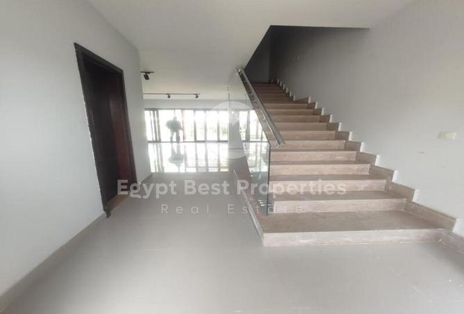 8128116 - صورة العقار 3