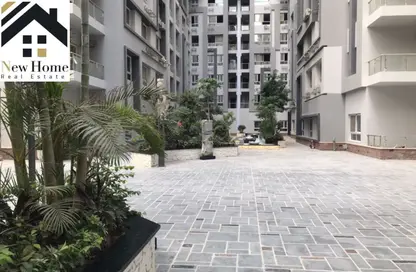 Apartment - 2 Bedrooms - 2 Bathrooms for sale in Next Point - Al Hadaba Al Wosta - Mokattam - Cairo