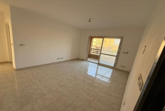 8008076 - Property Main Image