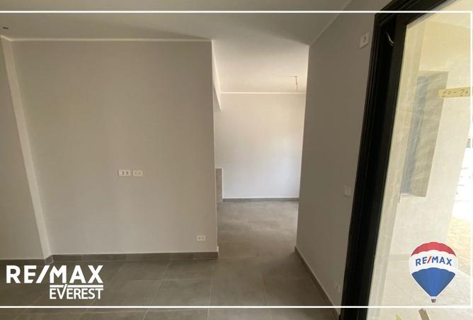 8442005 - Property Image 2