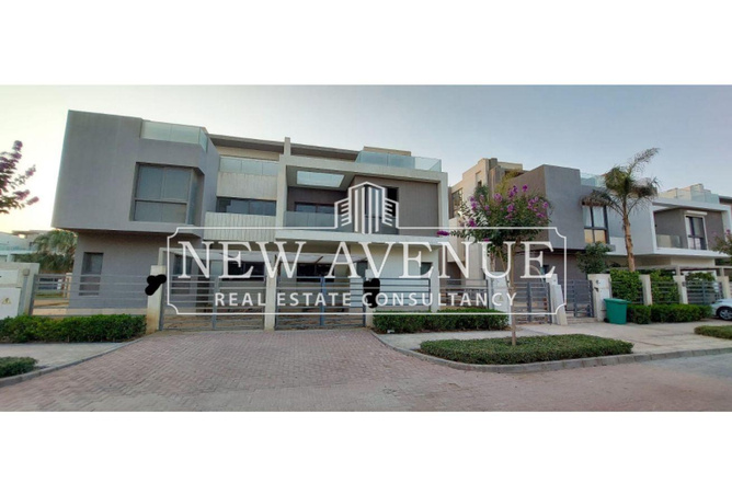 8100693 - Property Image 3