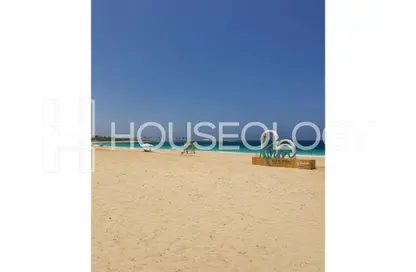 Chalet - 2 Bedrooms - 1 Bathroom for sale in Koun - Ras Al Hekma - North Coast