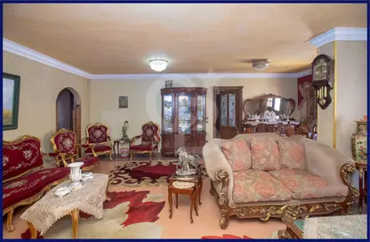 Apartment - 3 Bedrooms - 2 Bathrooms for sale in Smouha - Hay Sharq - Alexandria