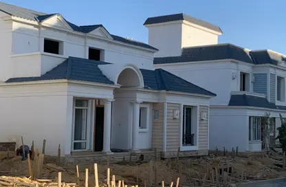 Villa - 4 Bedrooms - 3 Bathrooms for sale in Mountain View iCity - 5th Settlement Compounds - The 5th Settlement - New Cairo City - Cairo
