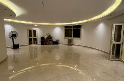 Apartment - 2 Bedrooms - 3 Bathrooms for rent in South Lotus - El Lotus - New Cairo City - Cairo